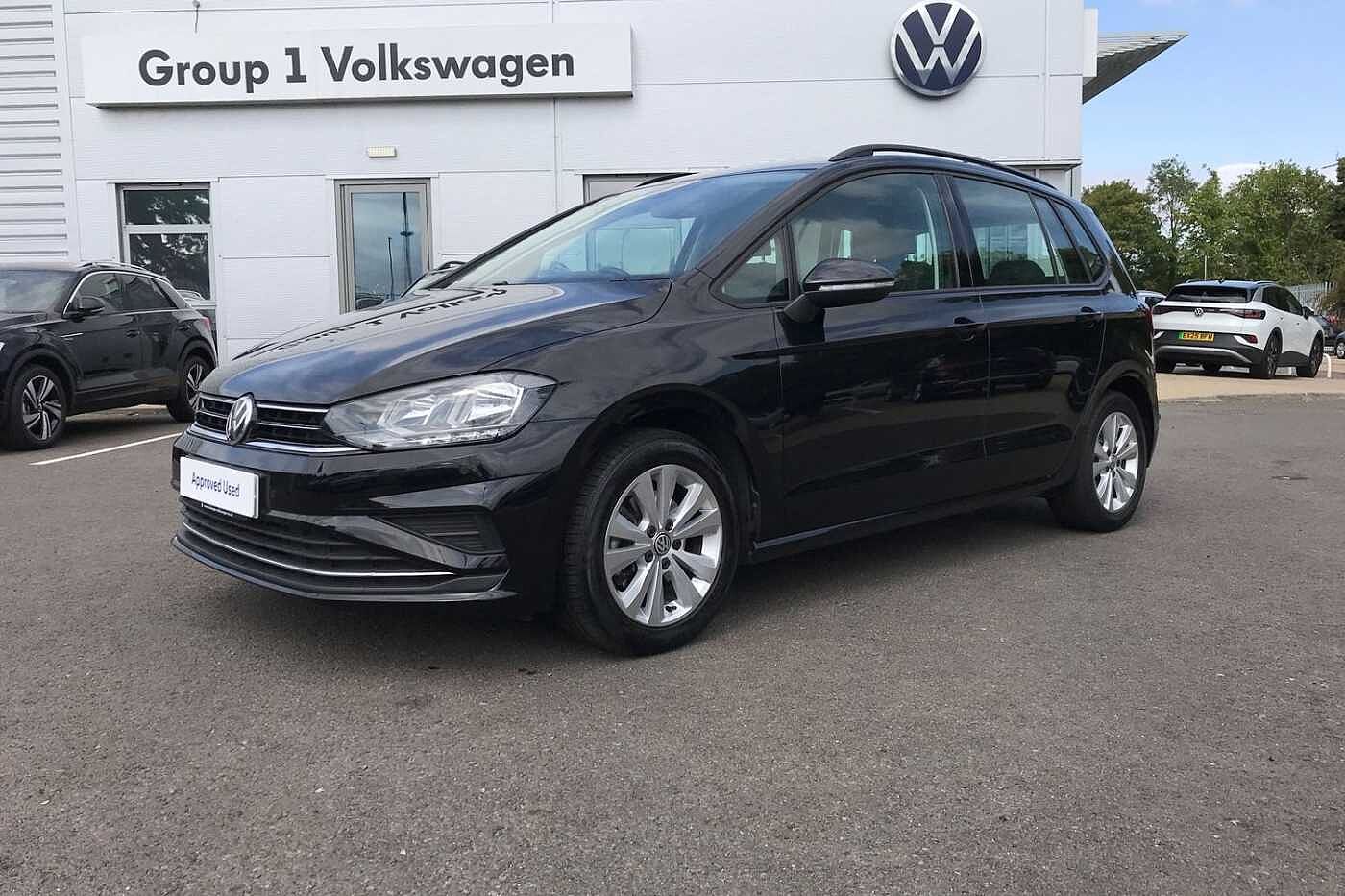 Volkswagen Golf SV